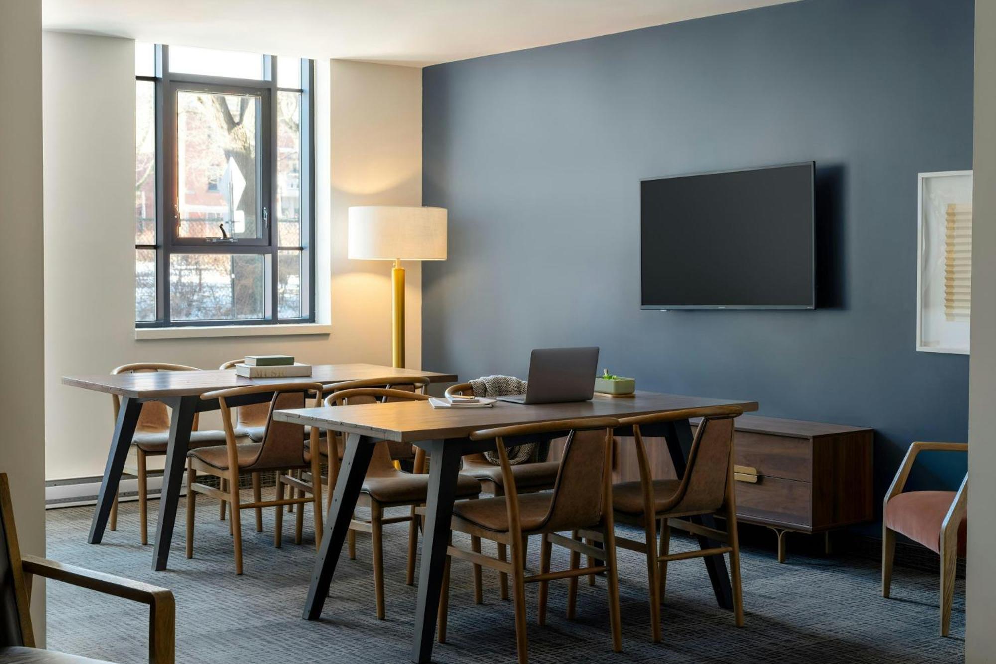 Le Guerin, Sonder Apartments By Marriott Bonvoy Монреаль Экстерьер фото